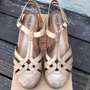 Cobb Hill x New Balance Sandals